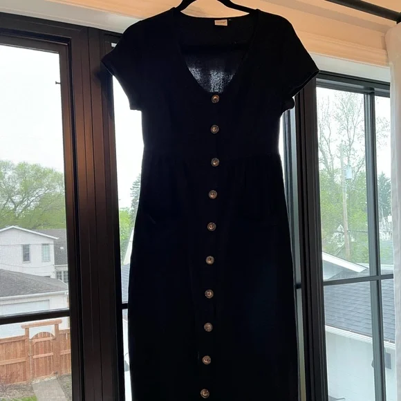 Epretty midi button down dress size medium - Picture 5 of 5